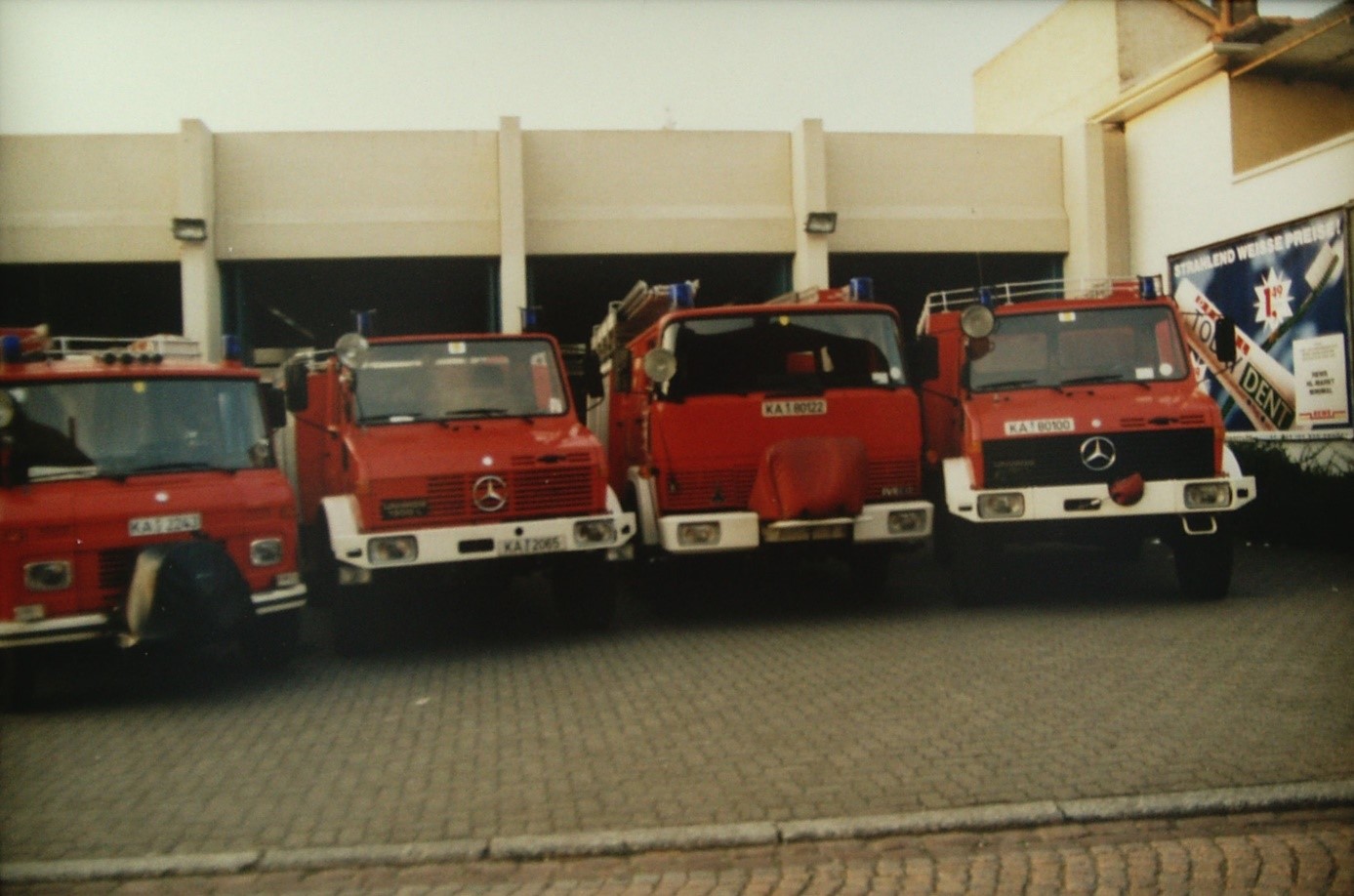 1996